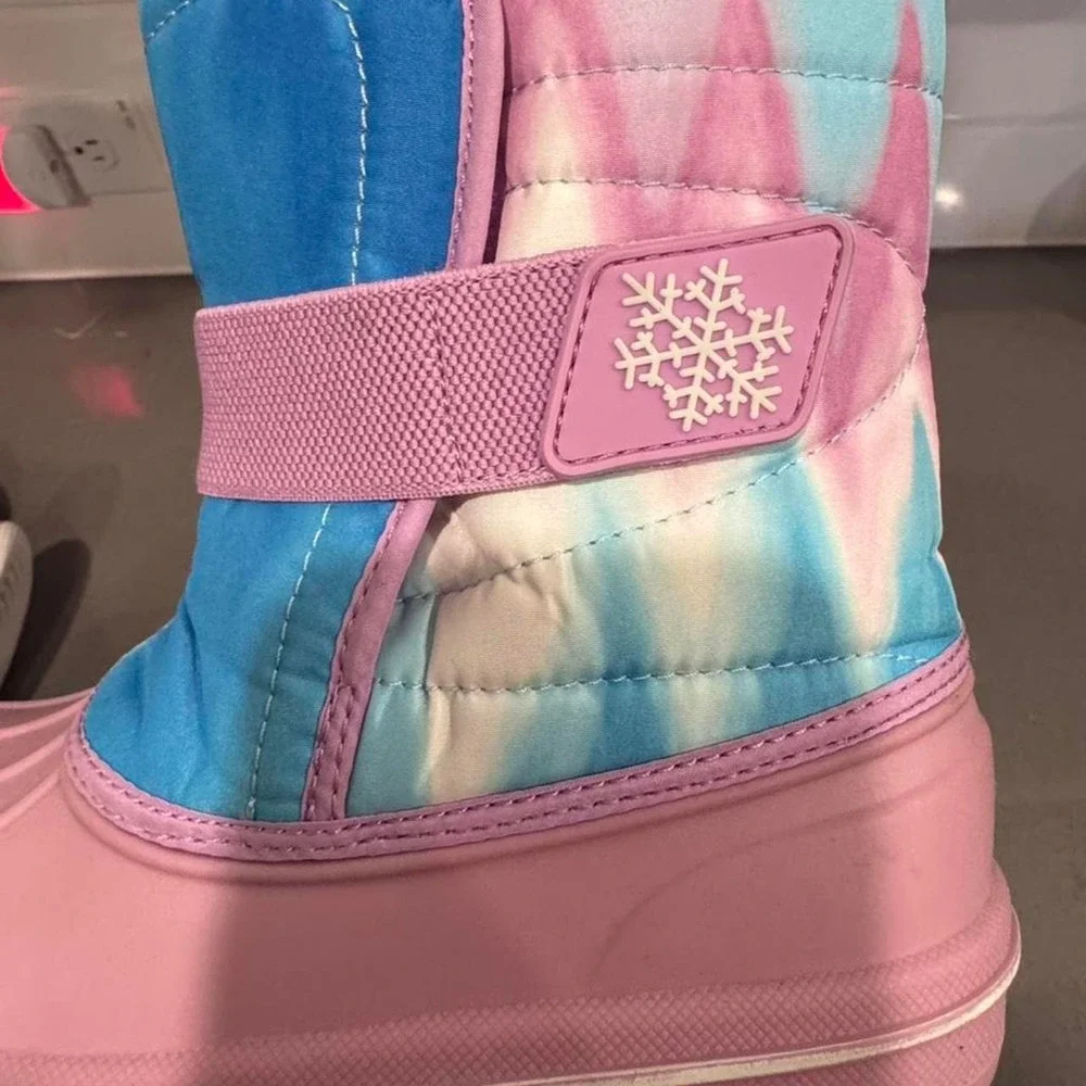 The children's place snow boots